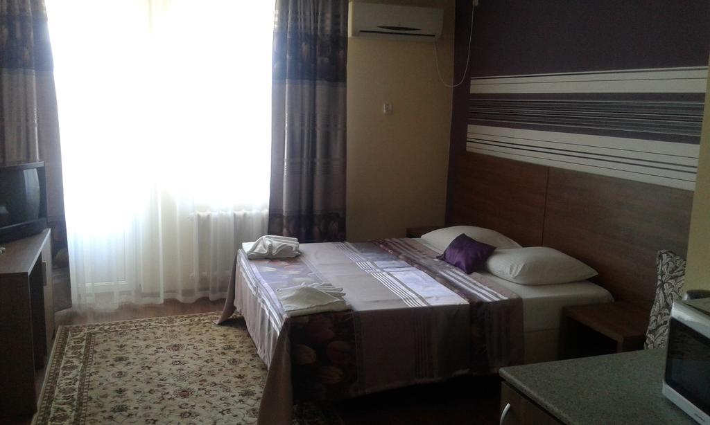 Golubaya Bukhta Hotell Gelendzjik Exteriör bild
